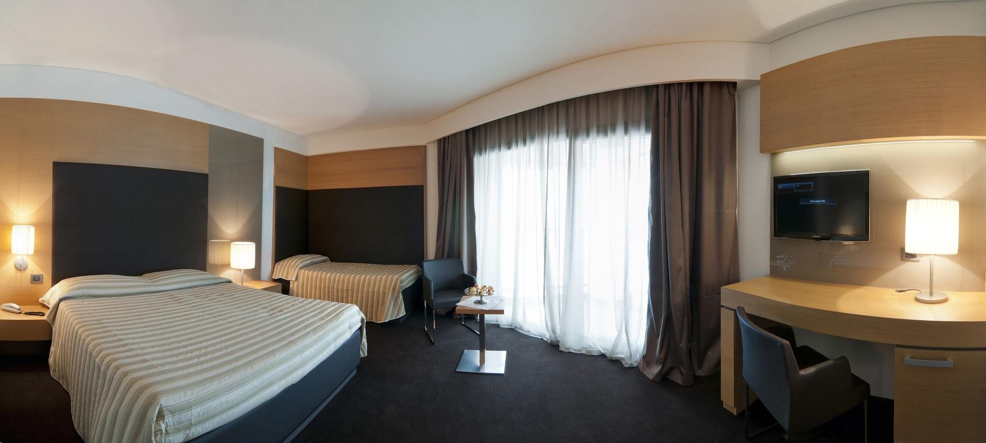 Parco Dei Principi Hotel Congress&SPA Bari Esterno foto